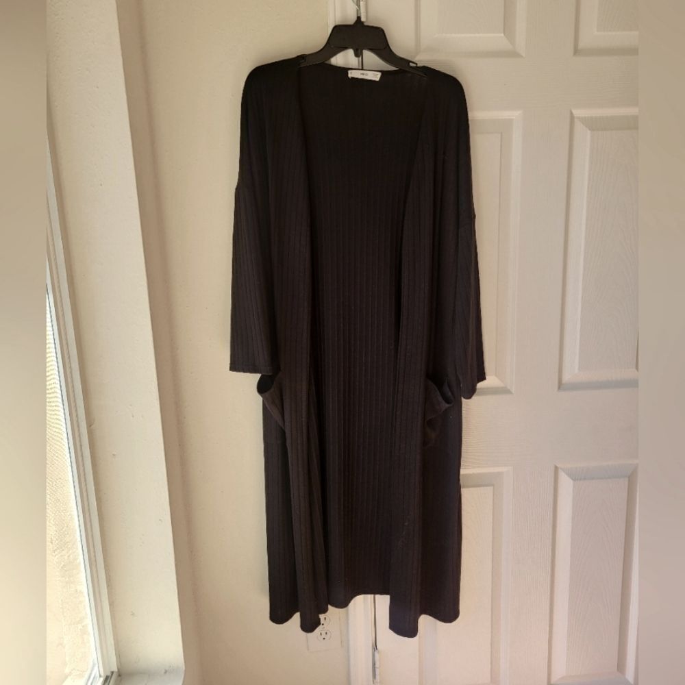 Mango Women's Long Duster Size M Cardigan Black Ribbed 3/4 Sleeve with Pockets